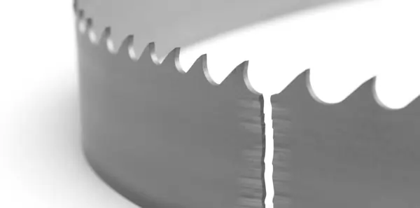 Bandsaw blade weld fatigue failure showing clean straight break